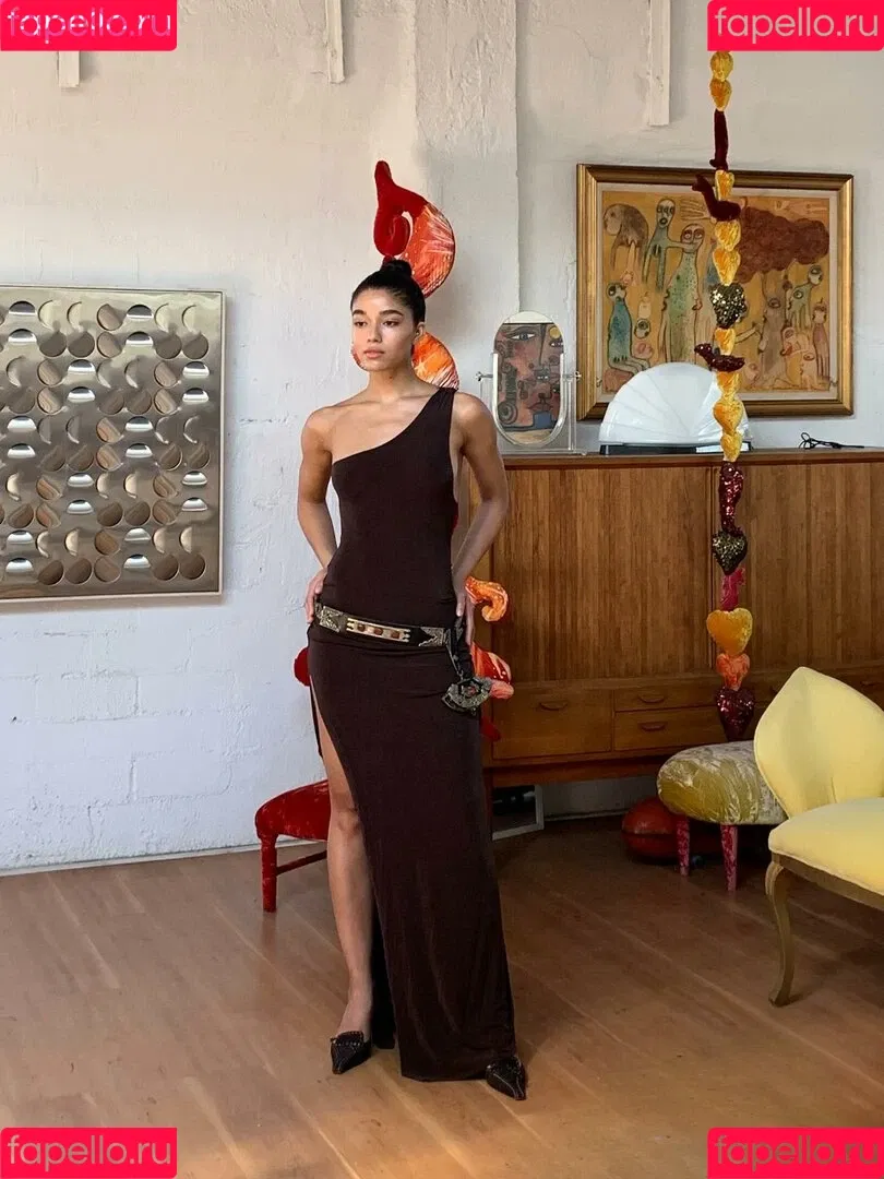 Yovanna Ventura / Yoventura / whoisyoventura Onlyfans Photo Gallery 