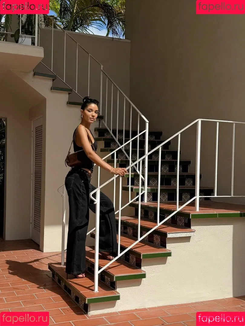 Yovanna Ventura / Yoventura / whoisyoventura Onlyfans Photo Gallery 