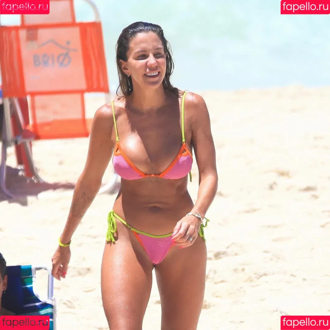 Barbara Coelho / barbarapcoelho Onlyfans Photo Gallery 