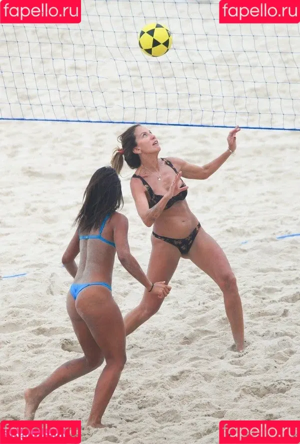 Barbara Coelho / barbarapcoelho Onlyfans Photo Gallery 