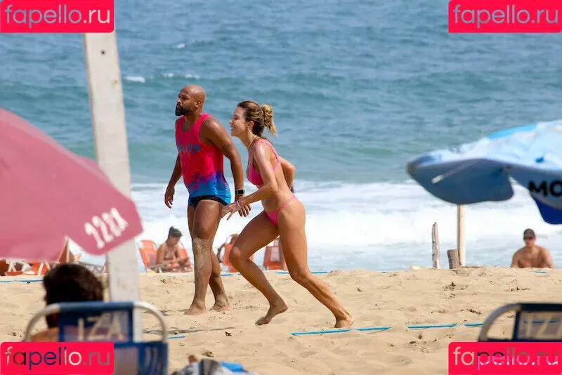 Barbara Coelho / barbarapcoelho Onlyfans Photo Gallery 