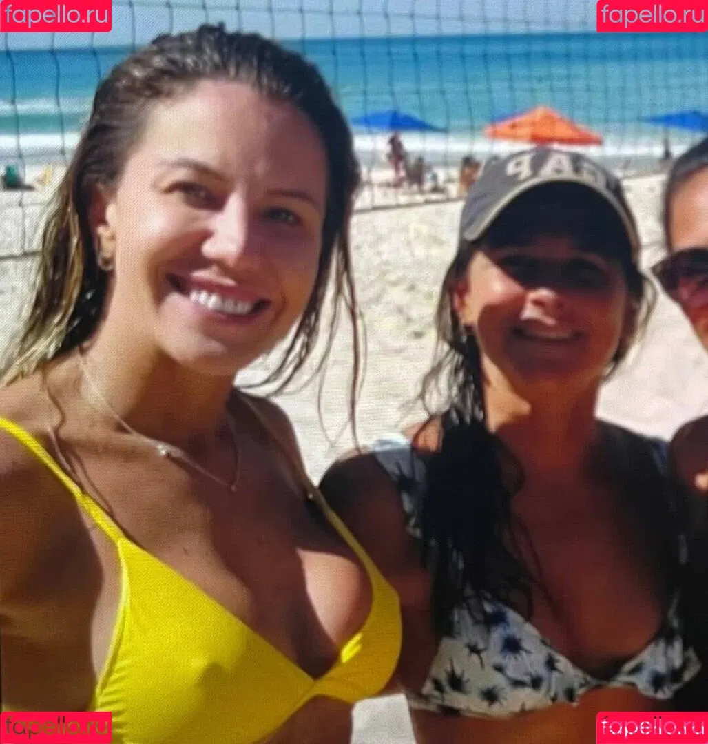 Barbara Coelho / barbarapcoelho Onlyfans Photo Gallery 