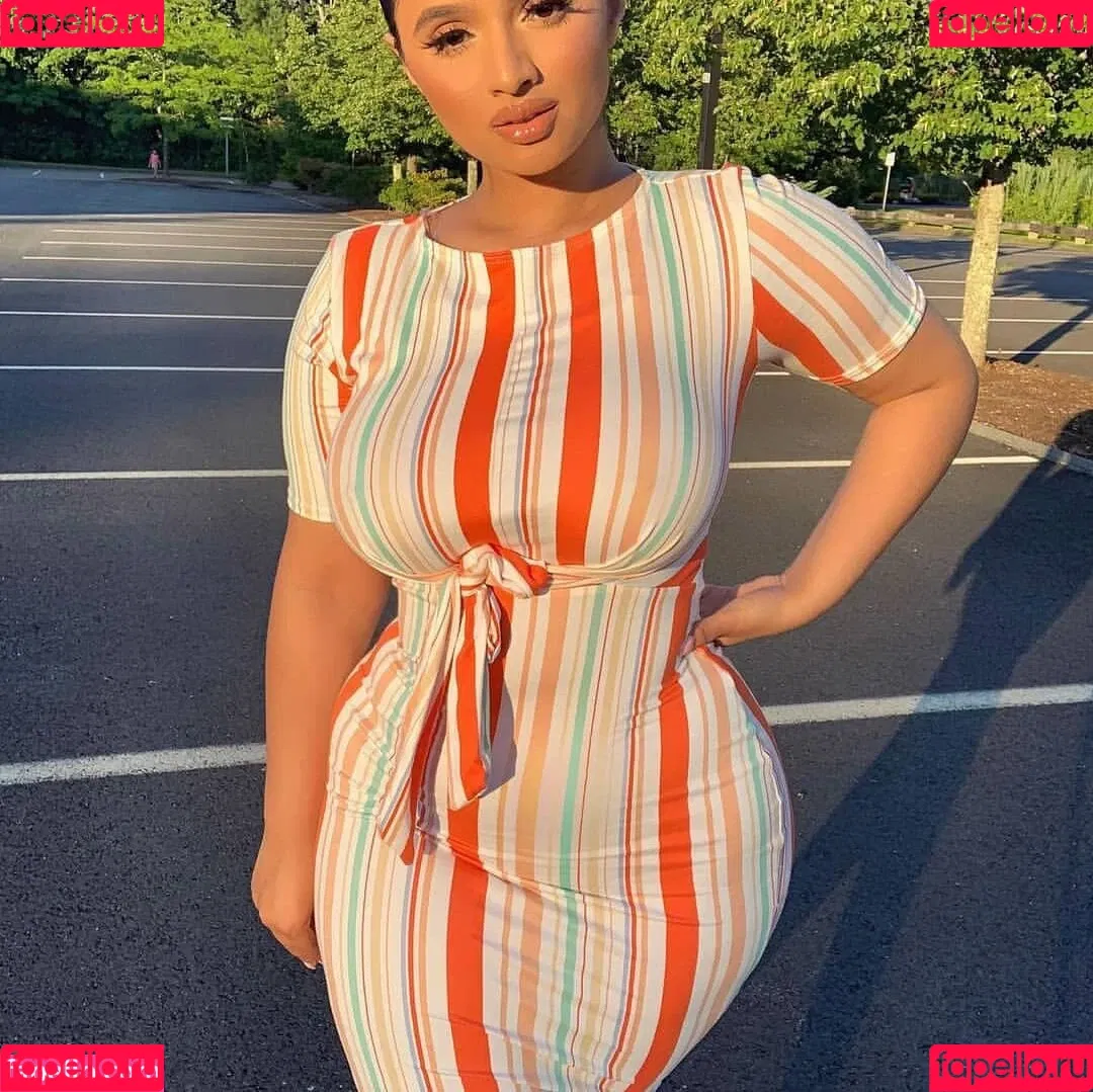 Tanya Ali / ___tanyaali / cookiesandmilf Onlyfans Photo Gallery 