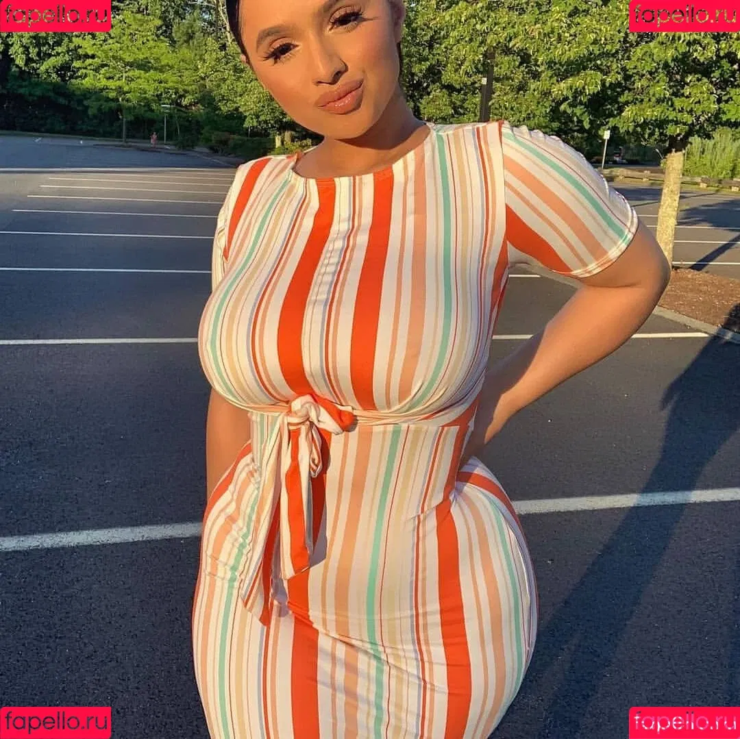 Tanya Ali / ___tanyaali / cookiesandmilf Onlyfans Photo Gallery 