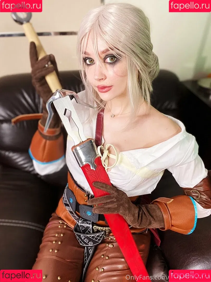 hotpurpletaty / lizabethpolster Onlyfans Photo Gallery 