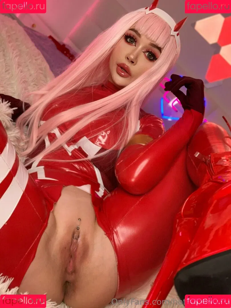 hotpurpletaty / lizabethpolster Onlyfans Photo Gallery 