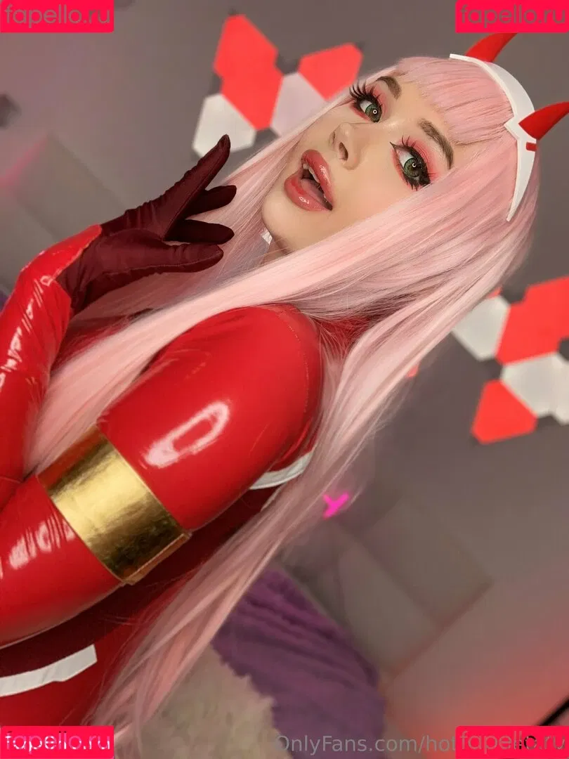 hotpurpletaty / lizabethpolster Onlyfans Photo Gallery 