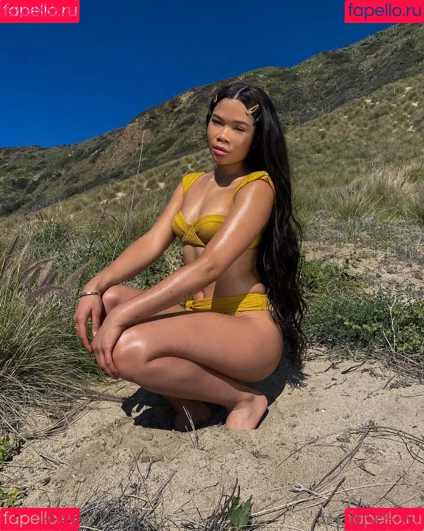 Storm Reid / stormikush / stormreid Onlyfans Photo Gallery 