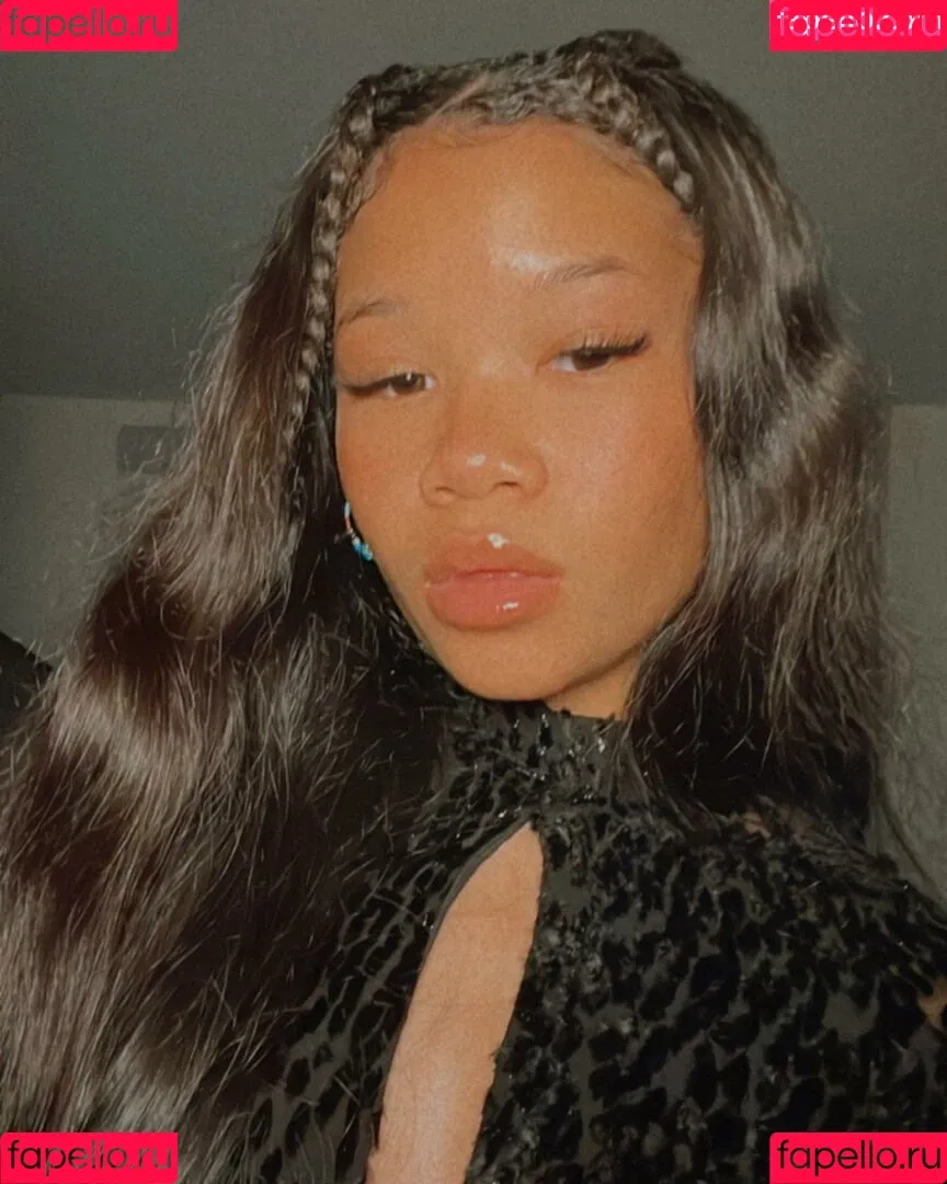 Storm Reid / stormikush / stormreid Onlyfans Photo Gallery 