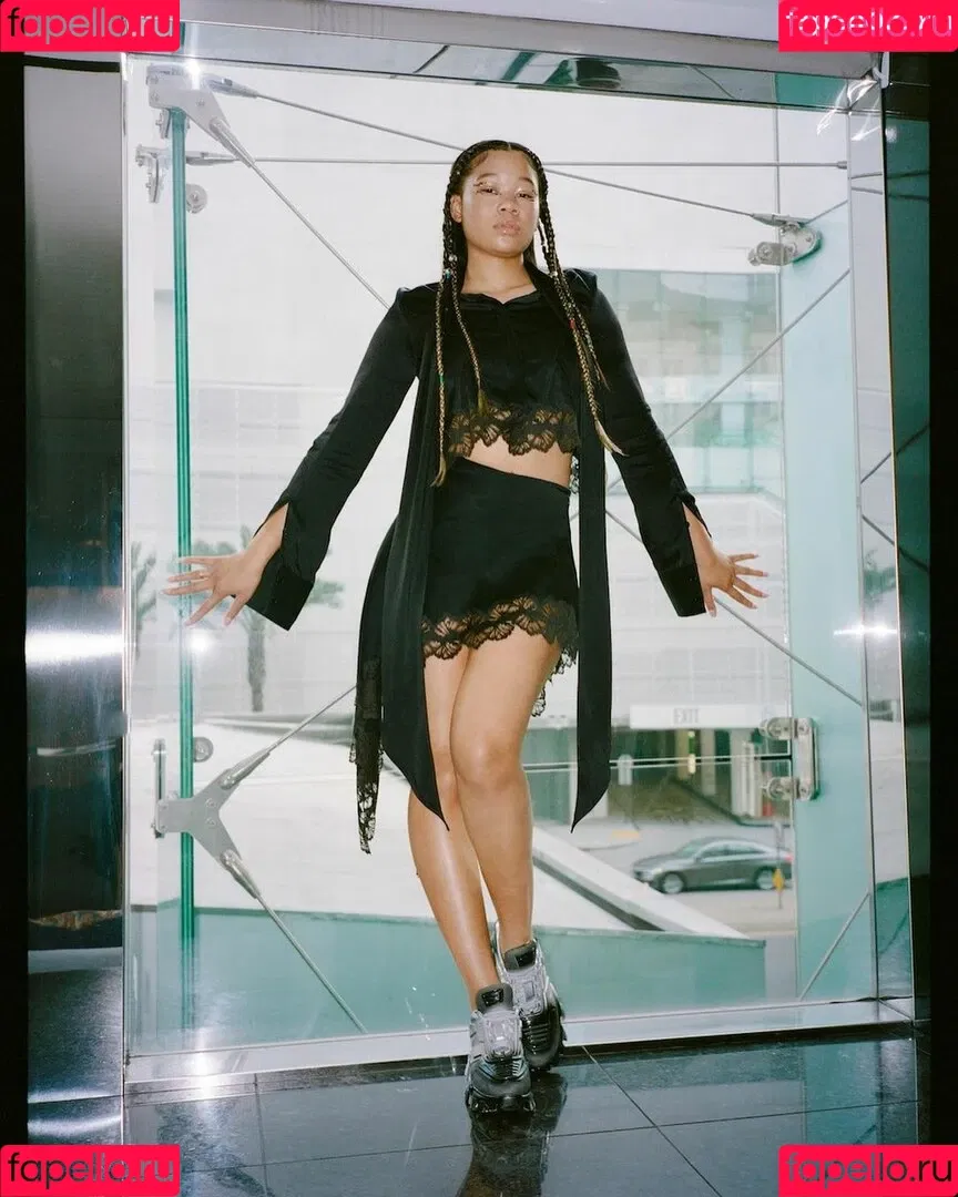Storm Reid / stormikush / stormreid Onlyfans Photo Gallery 