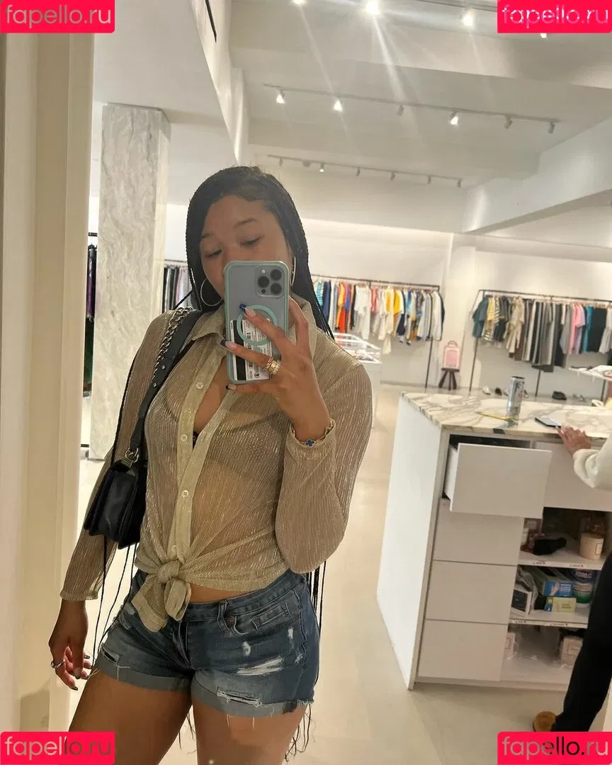 Storm Reid / stormikush / stormreid Onlyfans Photo Gallery 