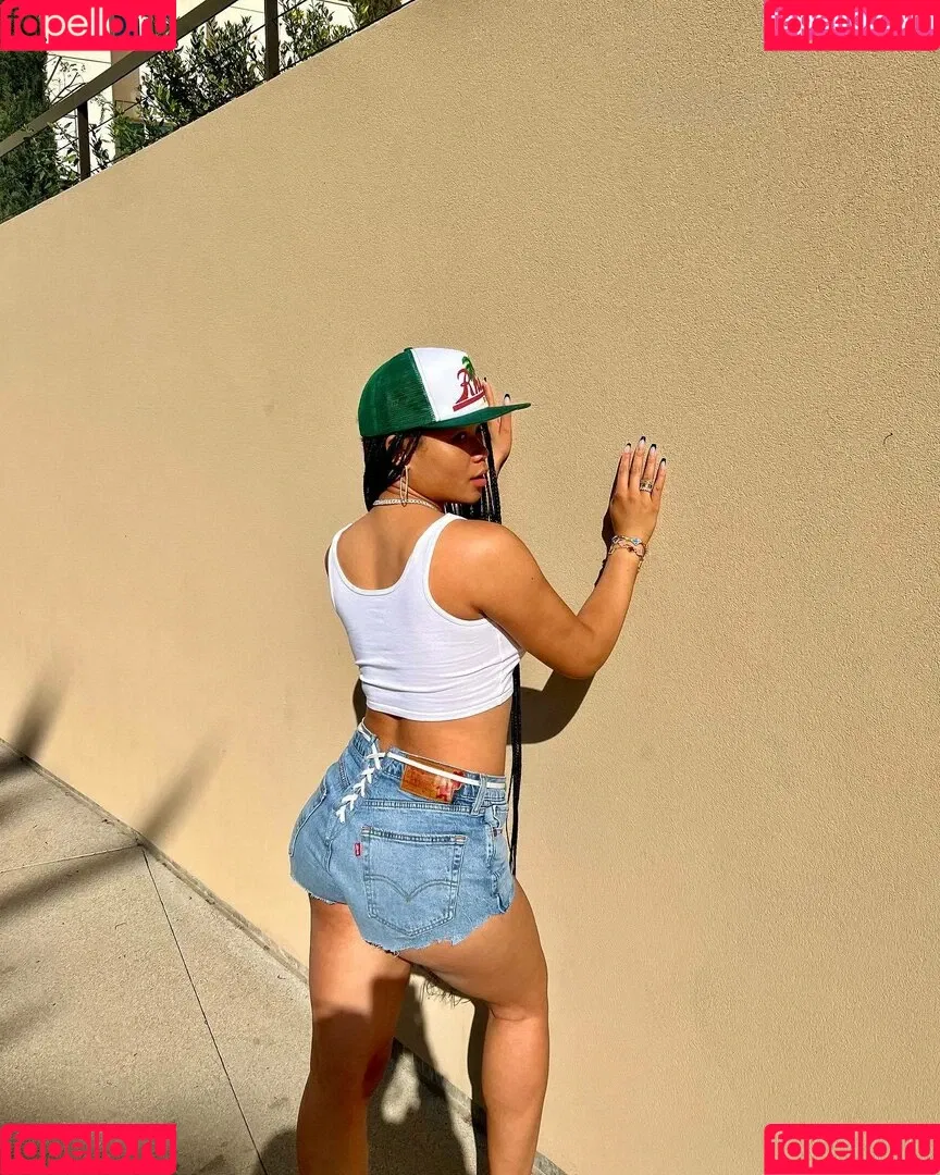 Storm Reid / stormikush / stormreid Onlyfans Photo Gallery 