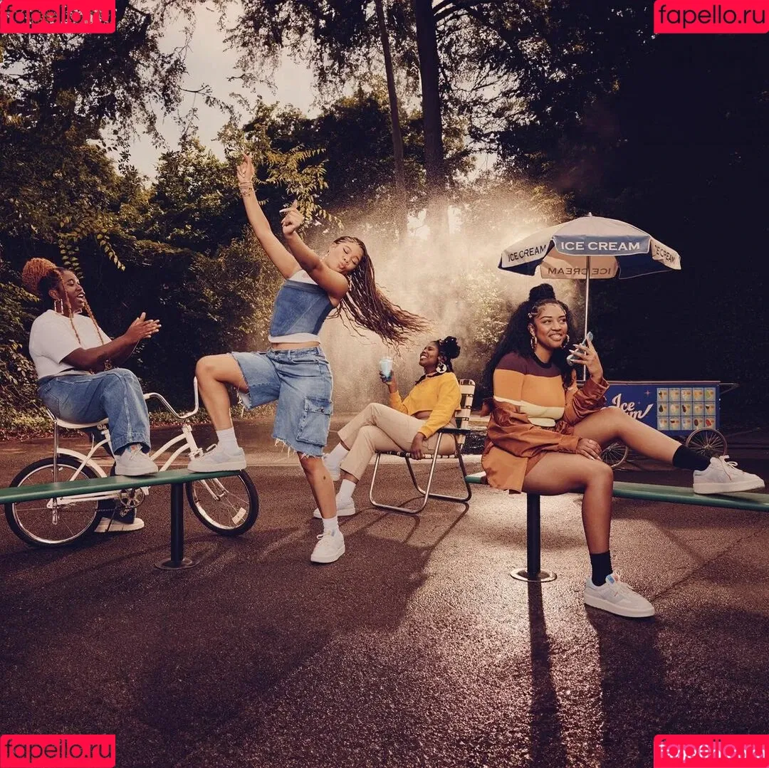 Storm Reid / stormikush / stormreid Onlyfans Photo Gallery 