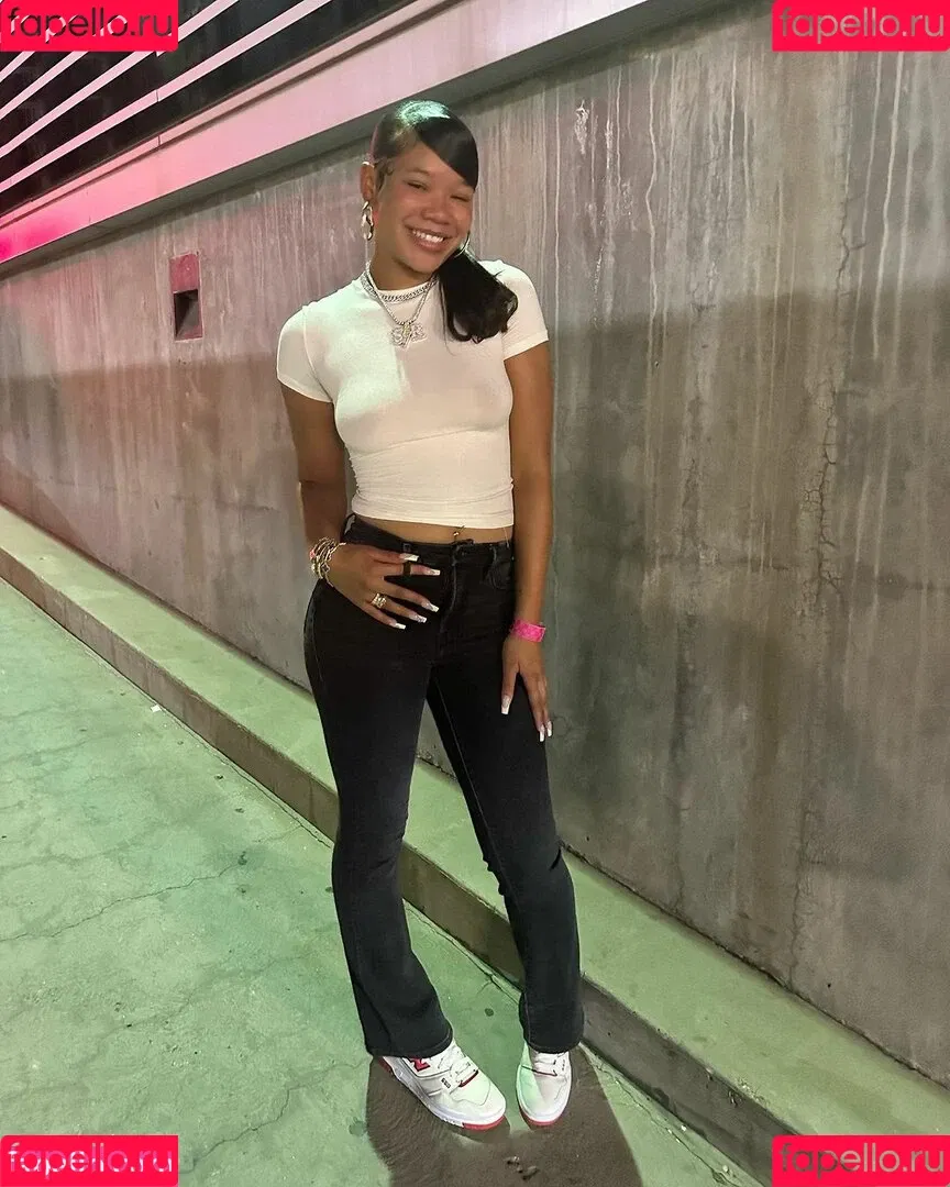 Storm Reid / stormikush / stormreid Onlyfans Photo Gallery 