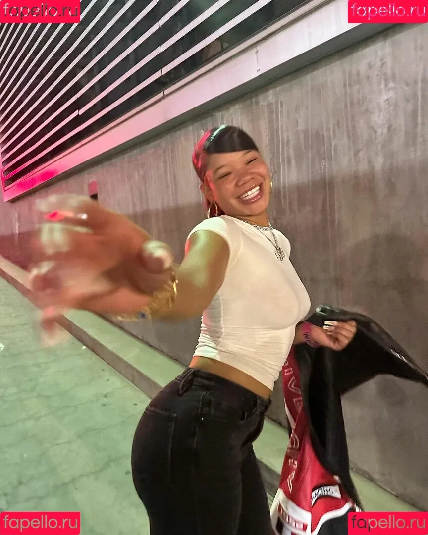 Storm Reid / stormikush / stormreid Onlyfans Photo Gallery 