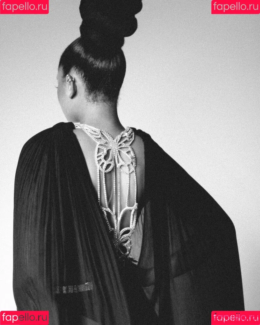 Storm Reid / stormikush / stormreid Onlyfans Photo Gallery 