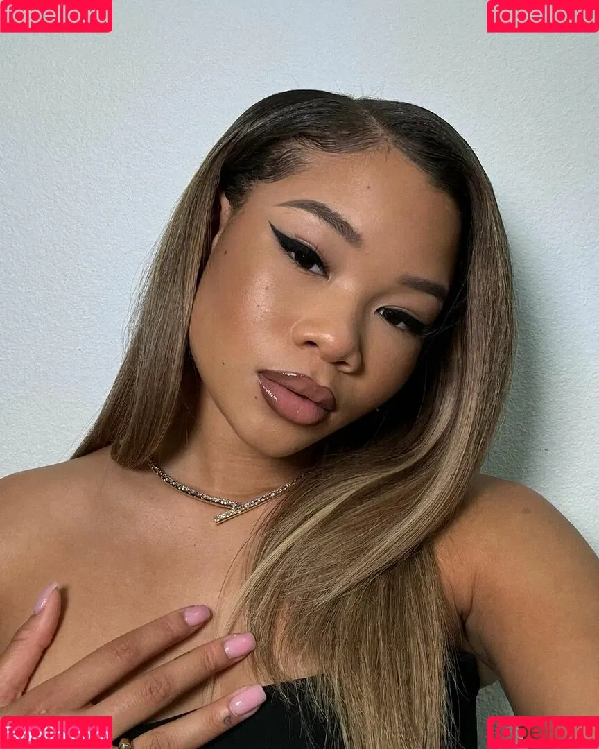 Storm Reid / stormikush / stormreid Onlyfans Photo Gallery 