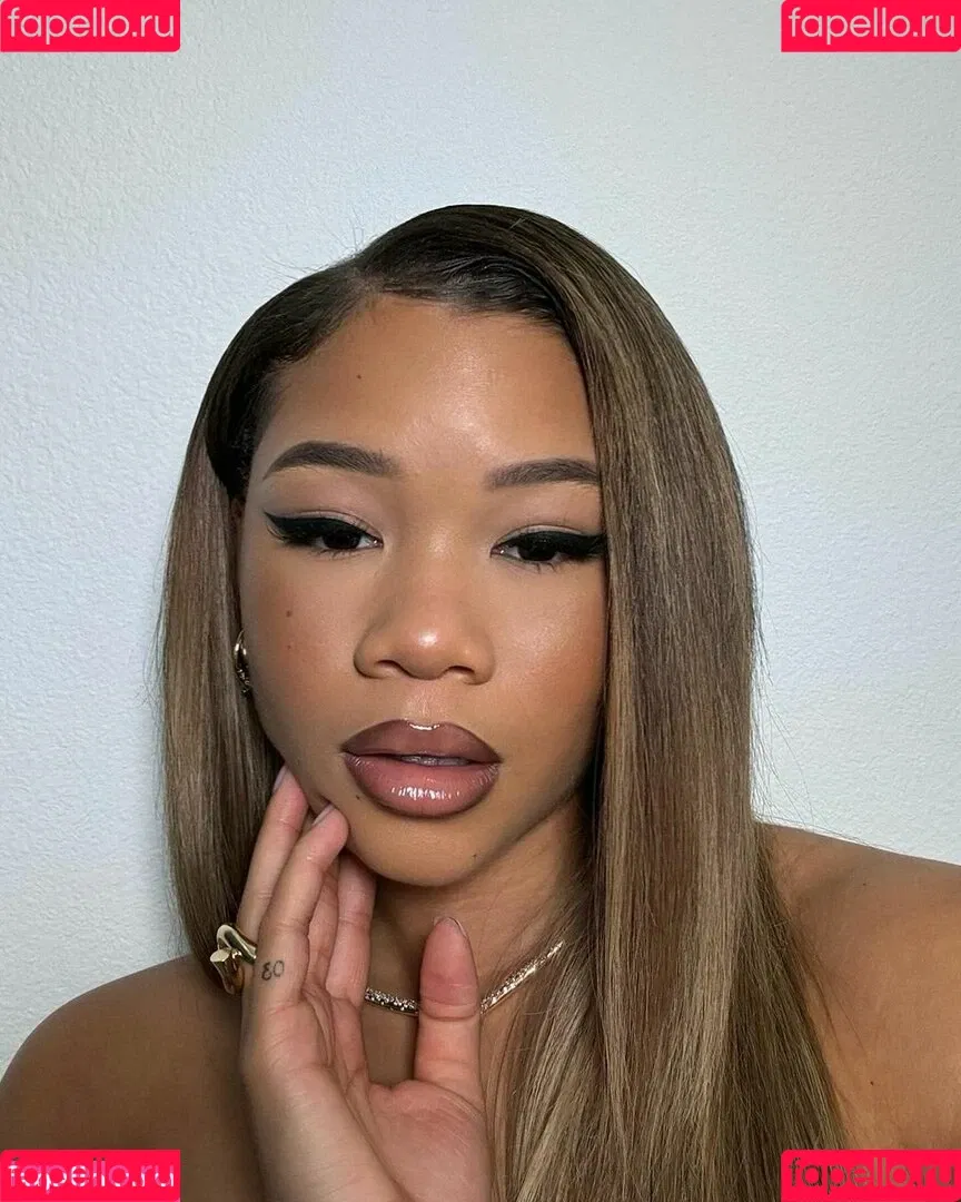 Storm Reid / stormikush / stormreid Onlyfans Photo Gallery 
