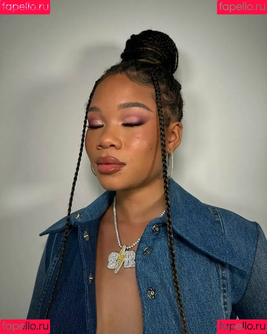 Storm Reid / stormikush / stormreid Onlyfans Photo Gallery 