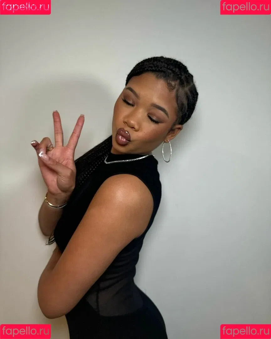 Storm Reid / stormikush / stormreid Onlyfans Photo Gallery 