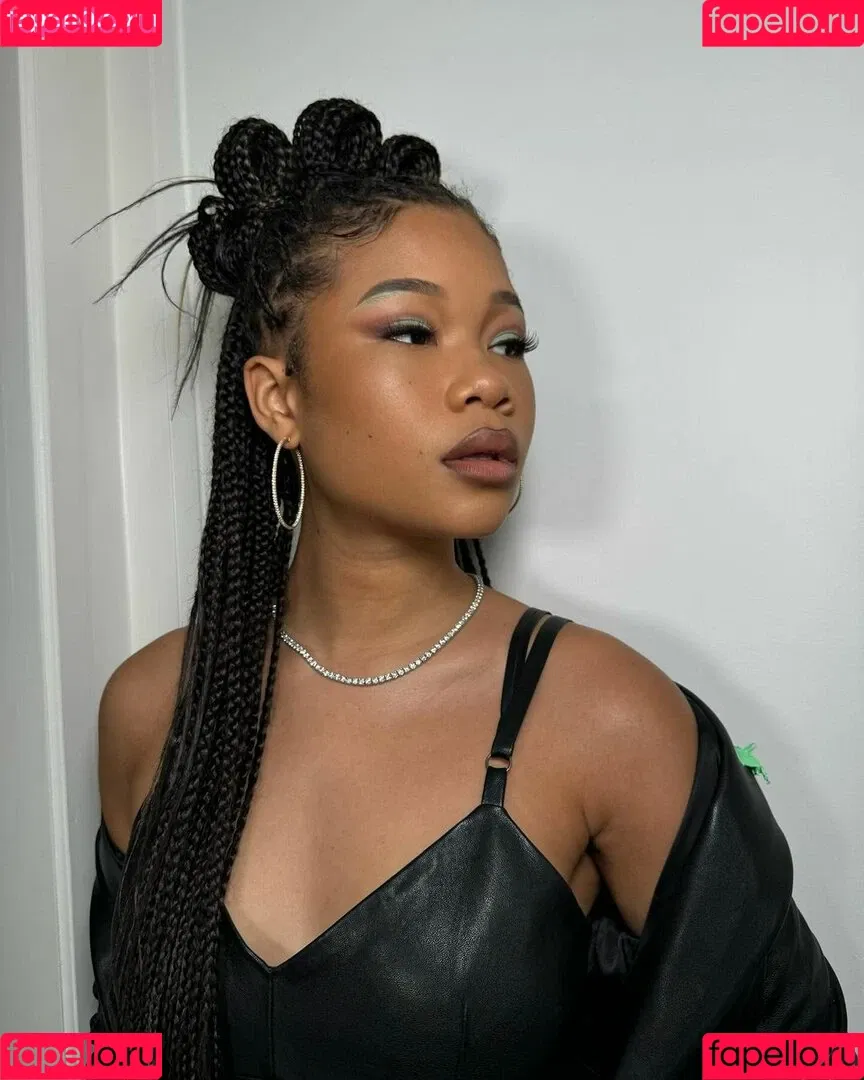 Storm Reid / stormikush / stormreid Onlyfans Photo Gallery 