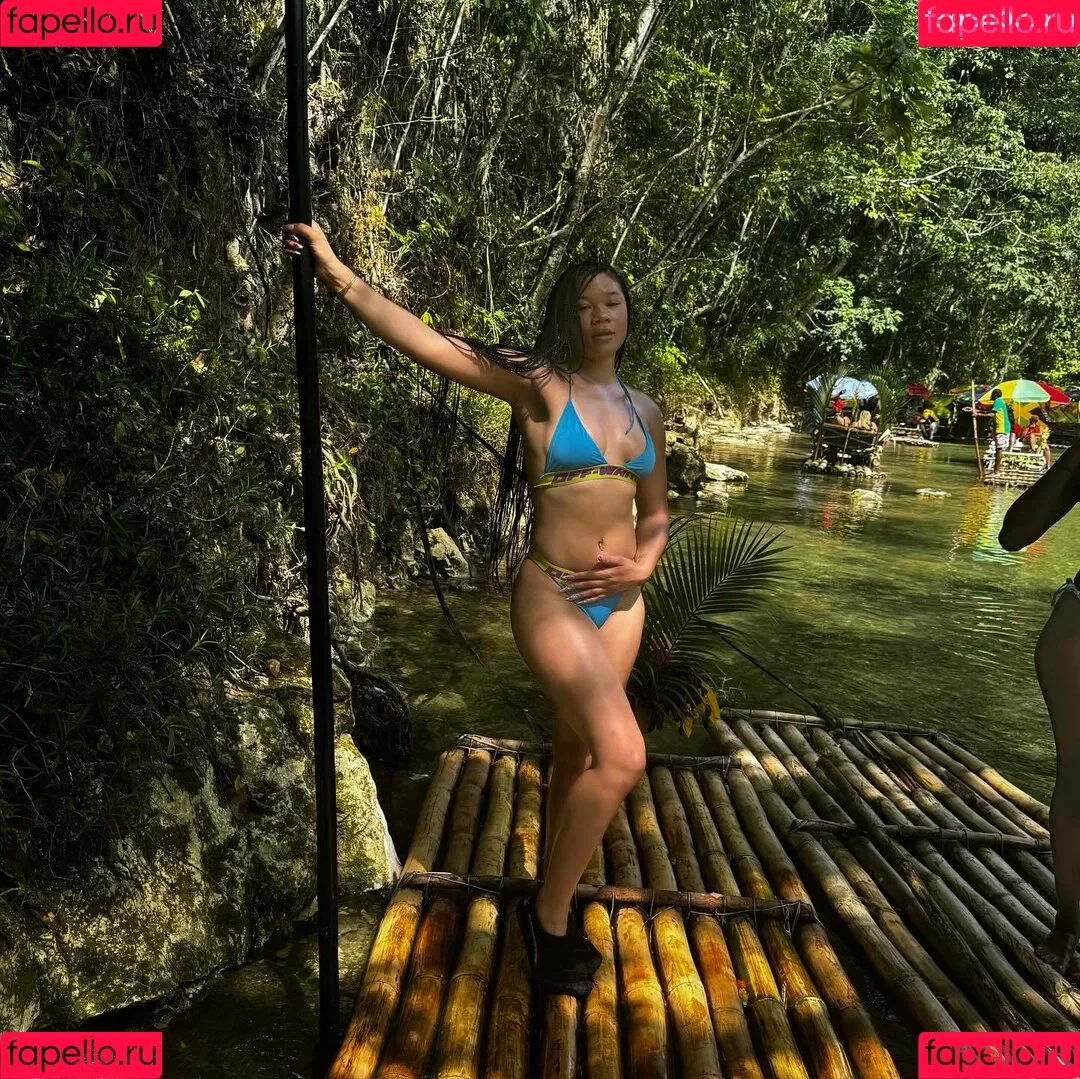 Storm Reid / stormikush / stormreid Onlyfans Photo Gallery 