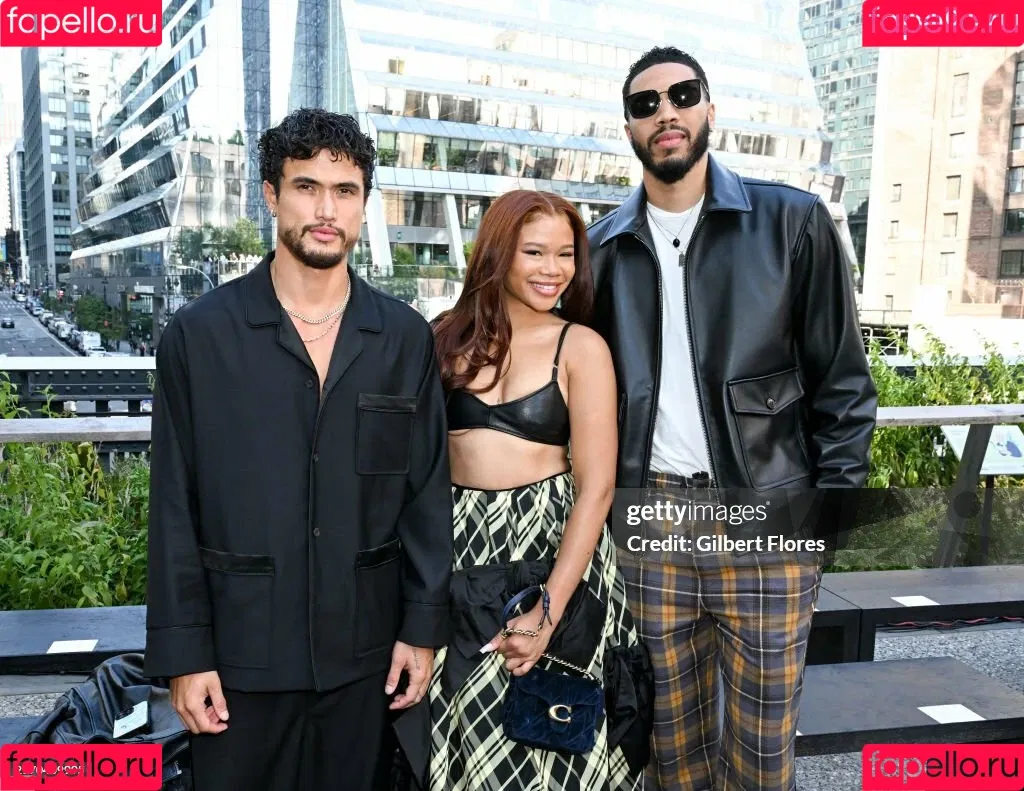 Storm Reid / stormikush / stormreid Onlyfans Photo Gallery 