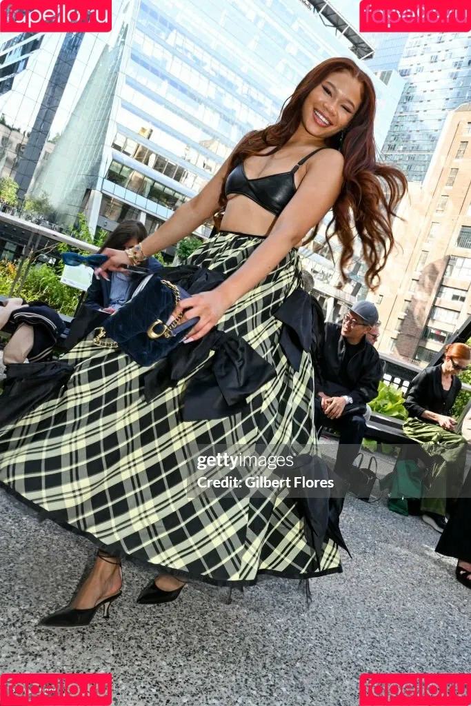 Storm Reid / stormikush / stormreid Onlyfans Photo Gallery 