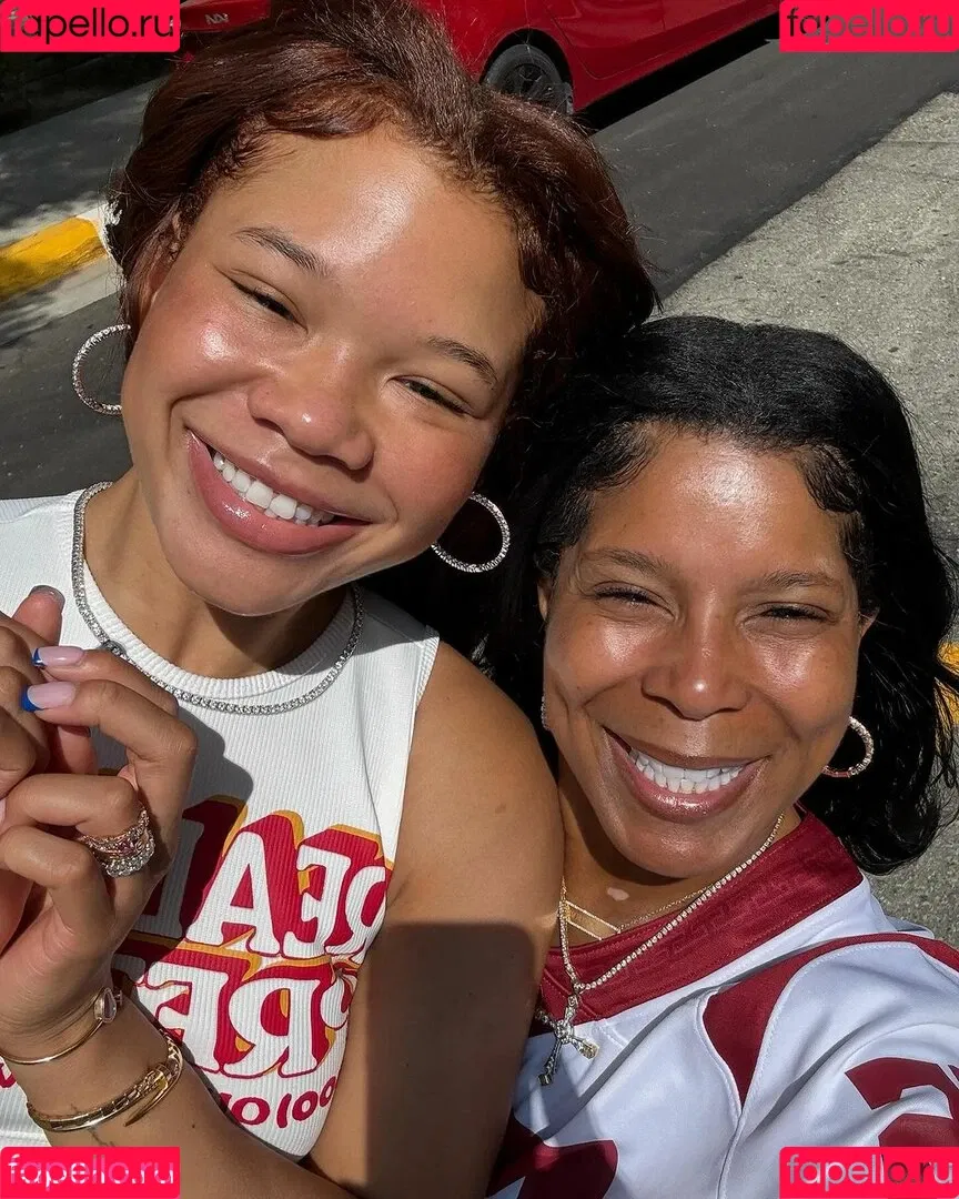 Storm Reid / stormikush / stormreid Onlyfans Photo Gallery 