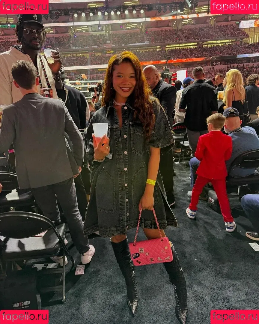 Storm Reid / stormikush / stormreid Onlyfans Photo Gallery 