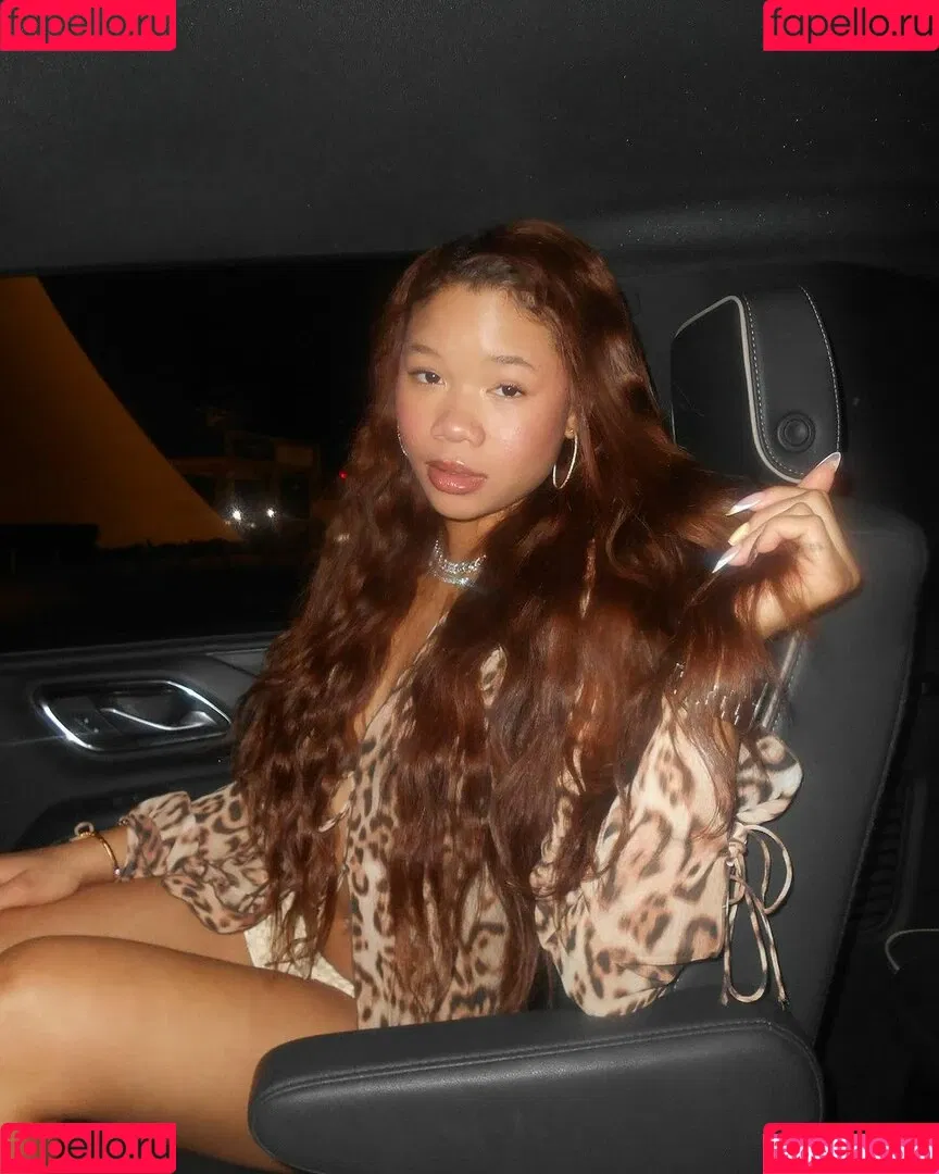 Storm Reid / stormikush / stormreid Onlyfans Photo Gallery 