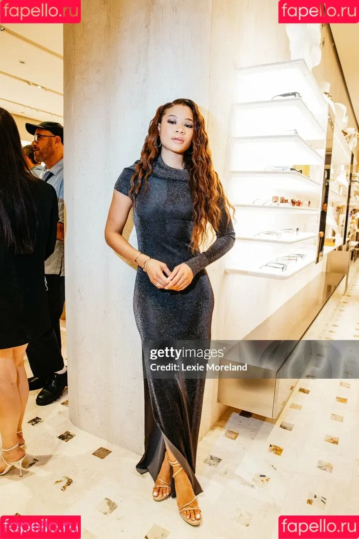 Storm Reid / stormikush / stormreid Onlyfans Photo Gallery 