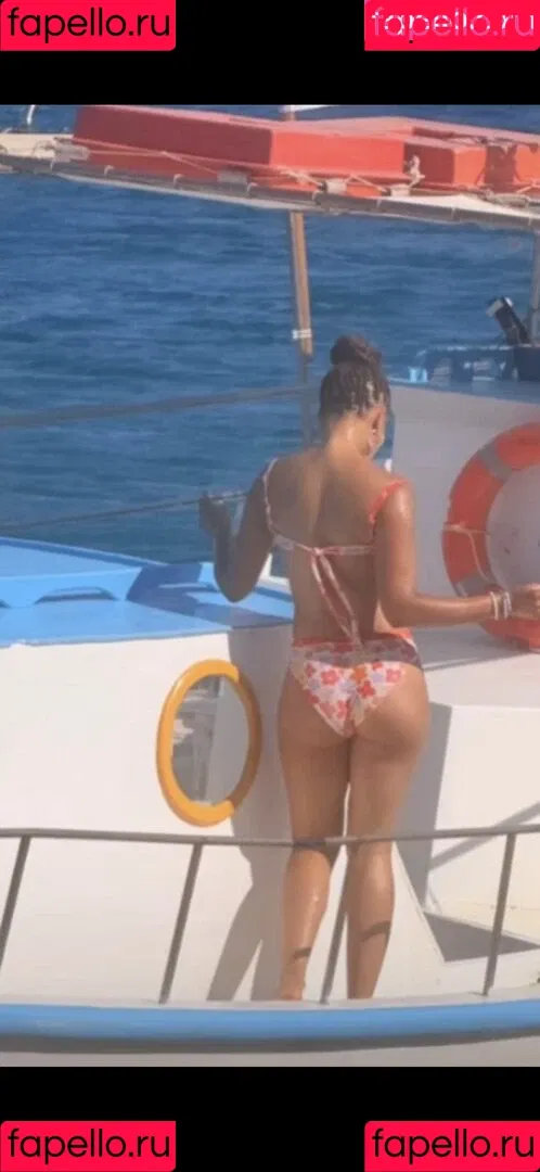 Storm Reid / stormikush / stormreid Onlyfans Photo Gallery 