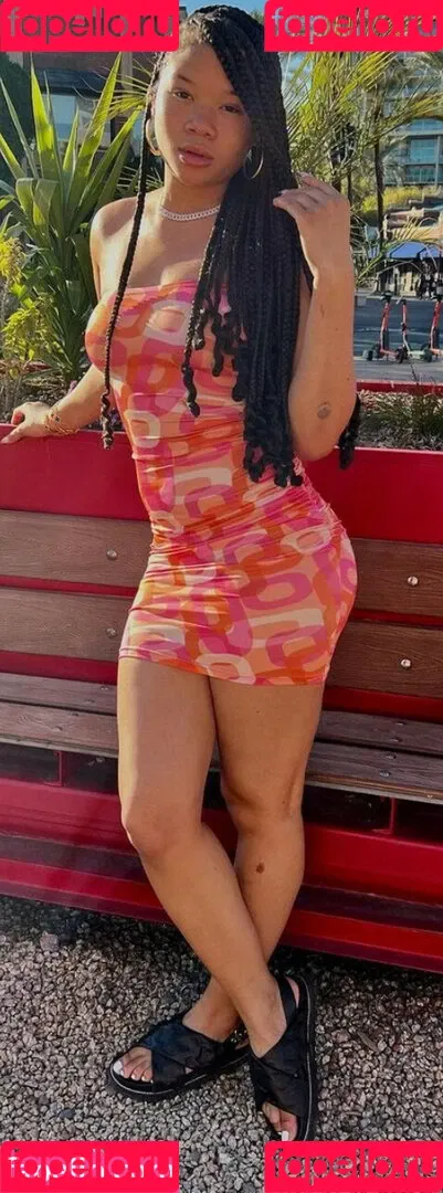 Storm Reid / stormikush / stormreid Onlyfans Photo Gallery 