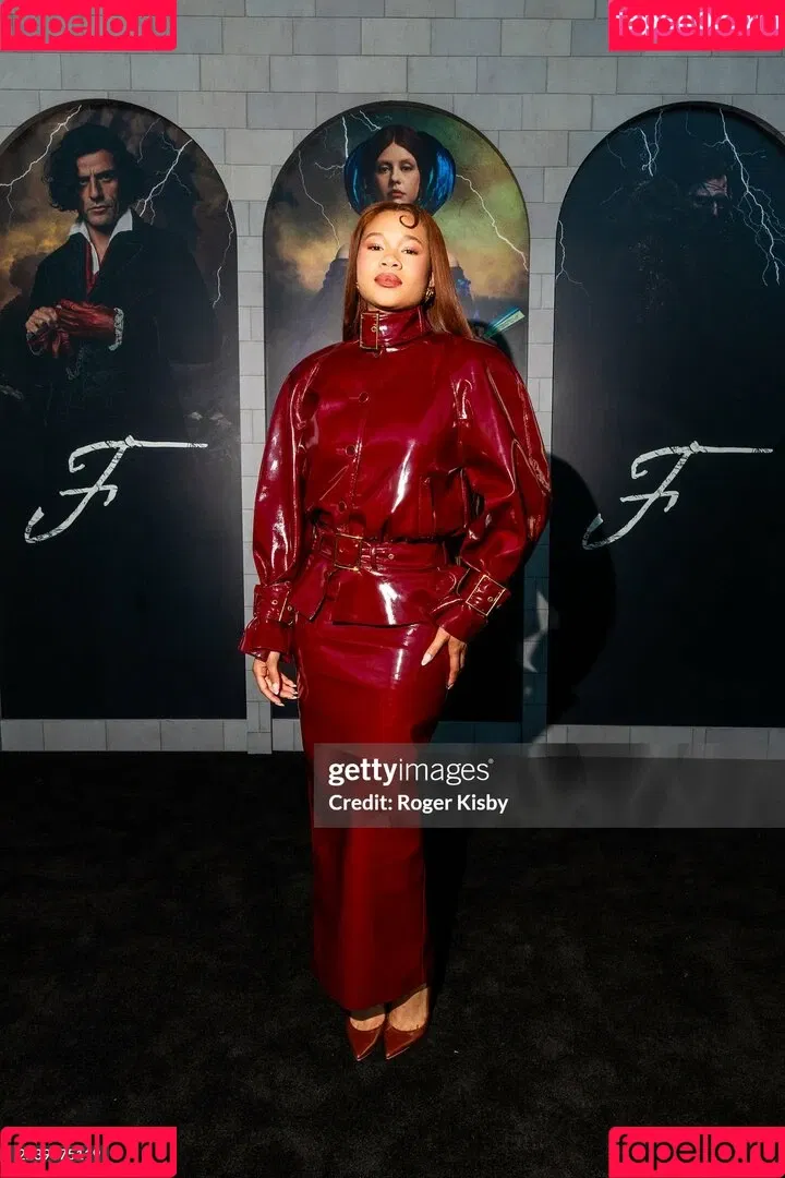 Storm Reid / stormikush / stormreid Onlyfans Photo Gallery 