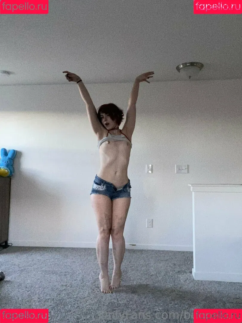 Bunniicult / bunniizcult Onlyfans Photo Gallery 