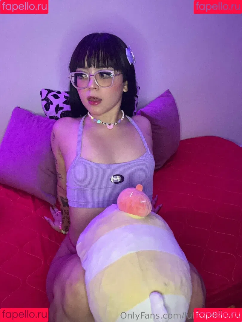 luluanime / luluanimevip Onlyfans Photo Gallery 