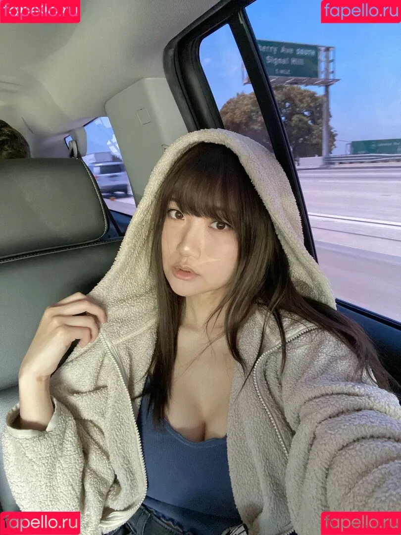 AriaSaki / simplyjustaria Onlyfans Photo Gallery 