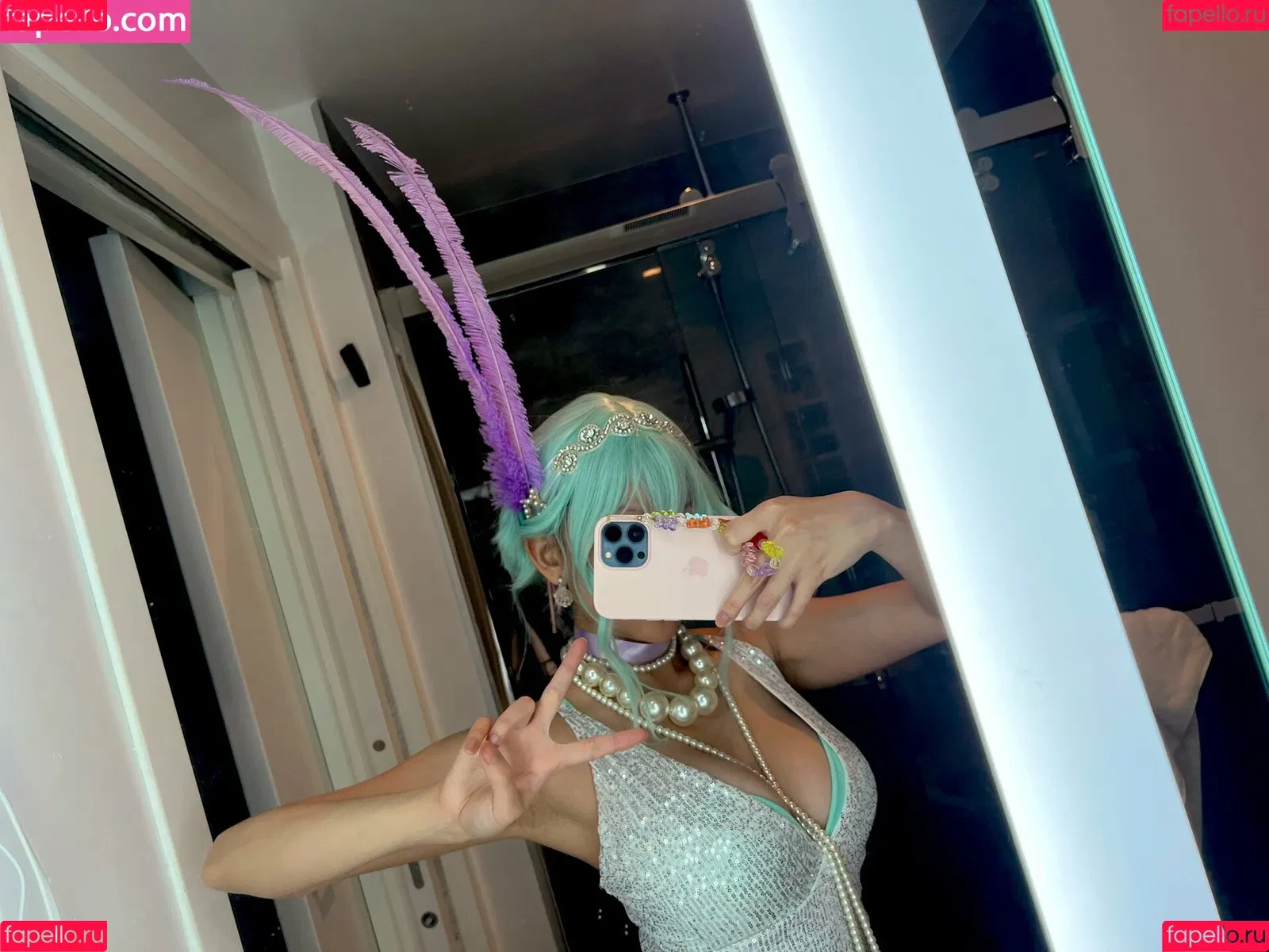 AriaSaki / simplyjustaria Onlyfans Photo Gallery 