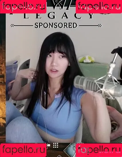 AriaSaki / simplyjustaria Onlyfans Photo Gallery 