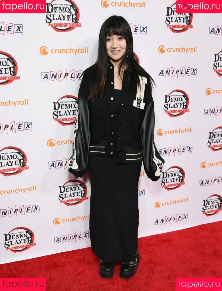 AriaSaki / simplyjustaria Onlyfans Photo Gallery 