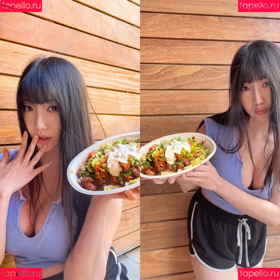 AriaSaki / simplyjustaria Onlyfans Photo Gallery 