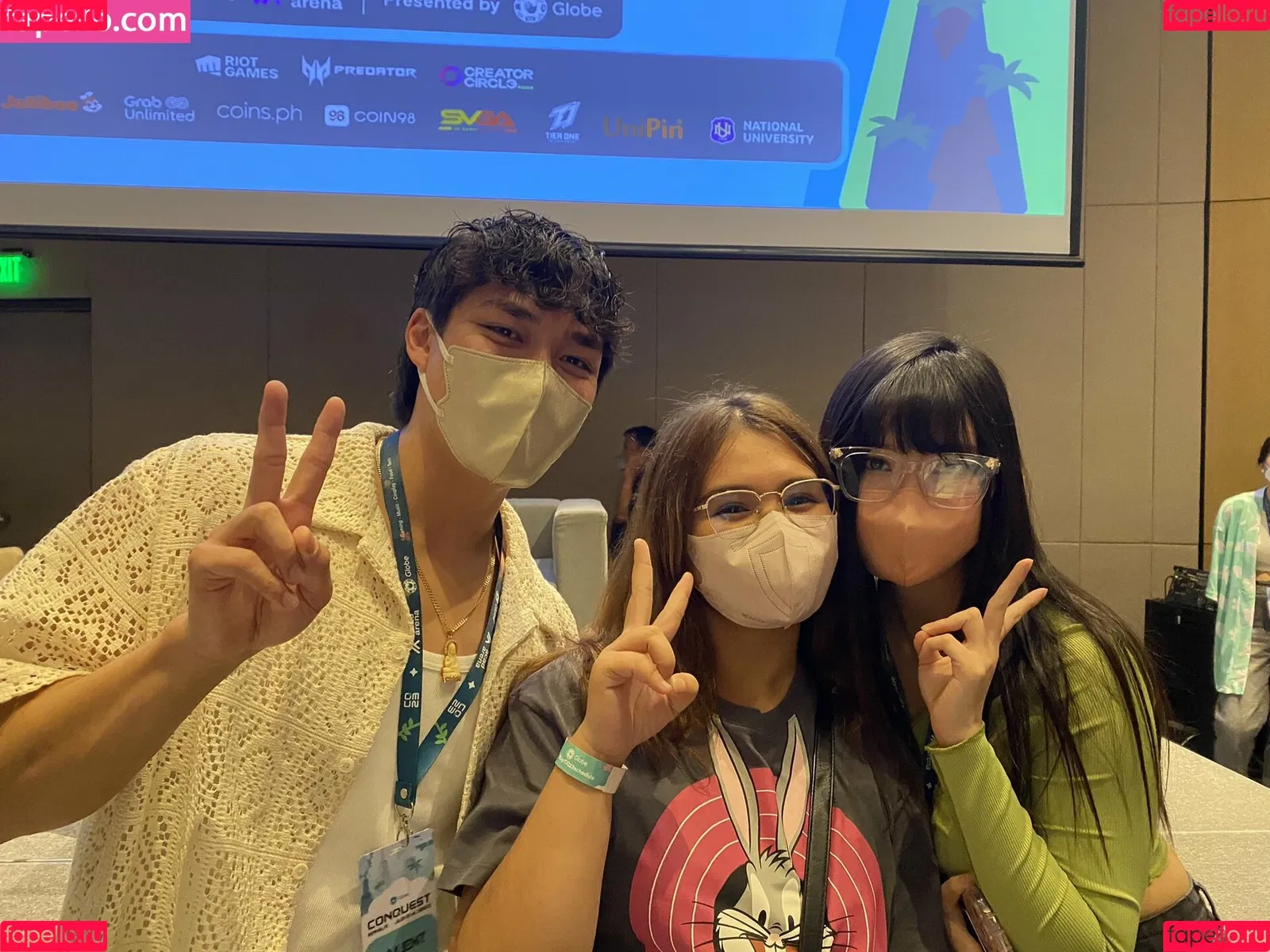 AriaSaki / simplyjustaria Onlyfans Photo Gallery 