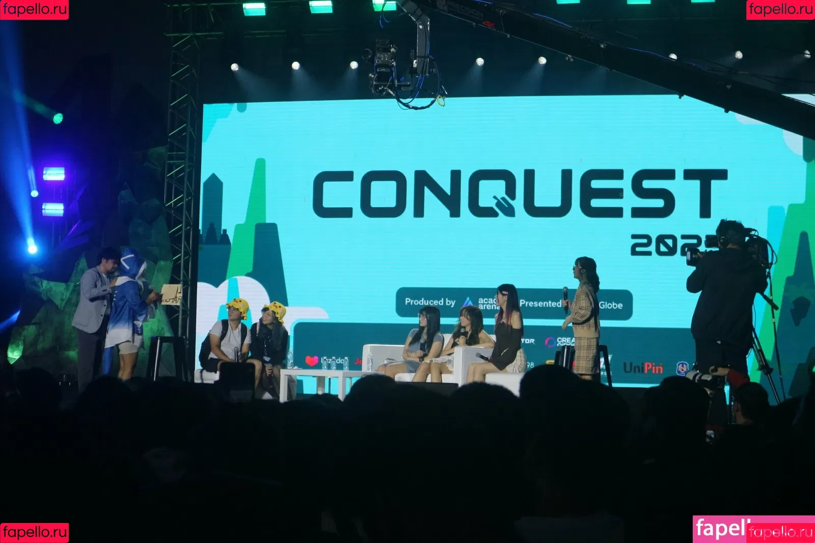 AriaSaki / simplyjustaria Onlyfans Photo Gallery 