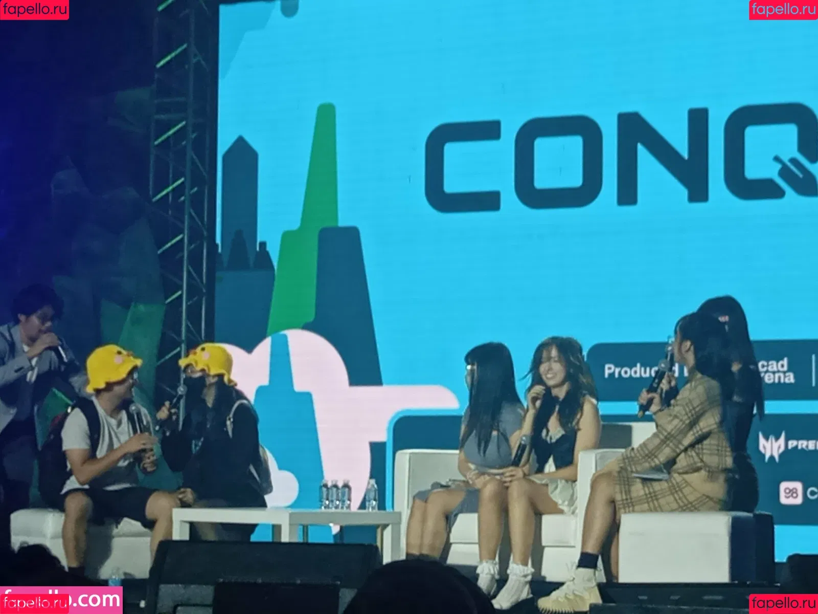 AriaSaki / simplyjustaria Onlyfans Photo Gallery 