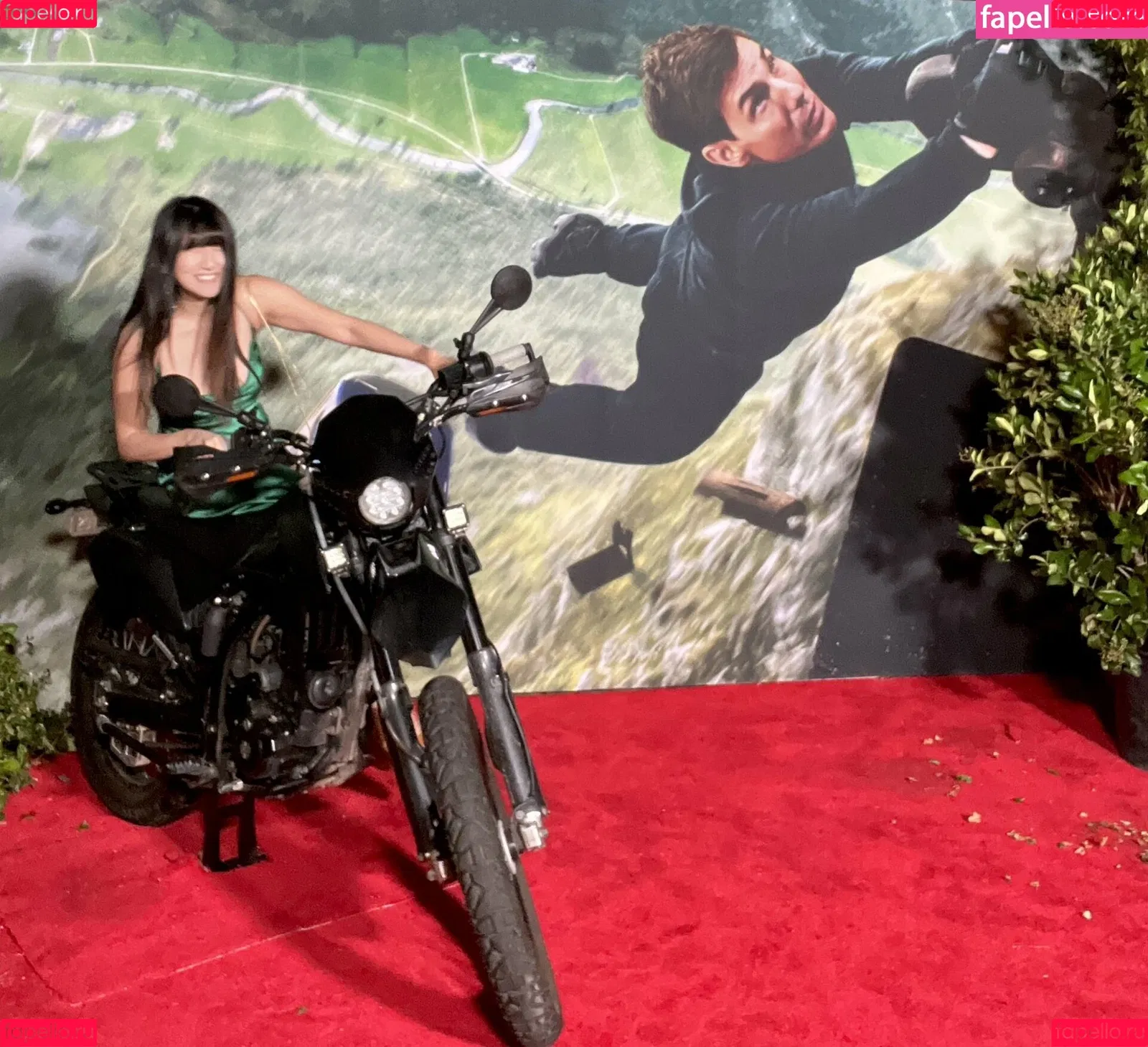 AriaSaki / simplyjustaria Onlyfans Photo Gallery 