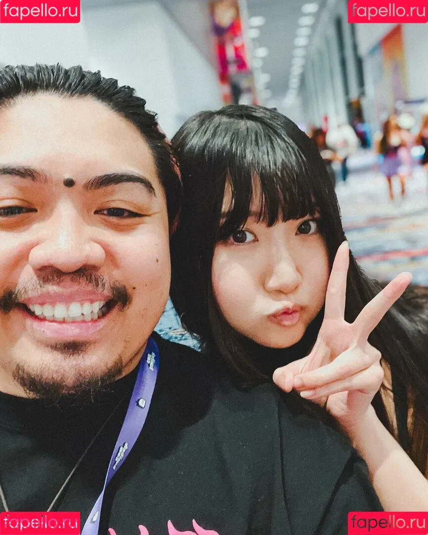 AriaSaki / simplyjustaria Onlyfans Photo Gallery 