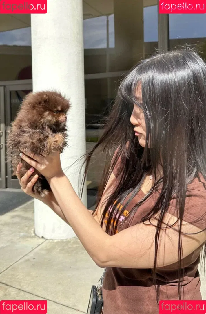 AriaSaki / simplyjustaria Onlyfans Photo Gallery 