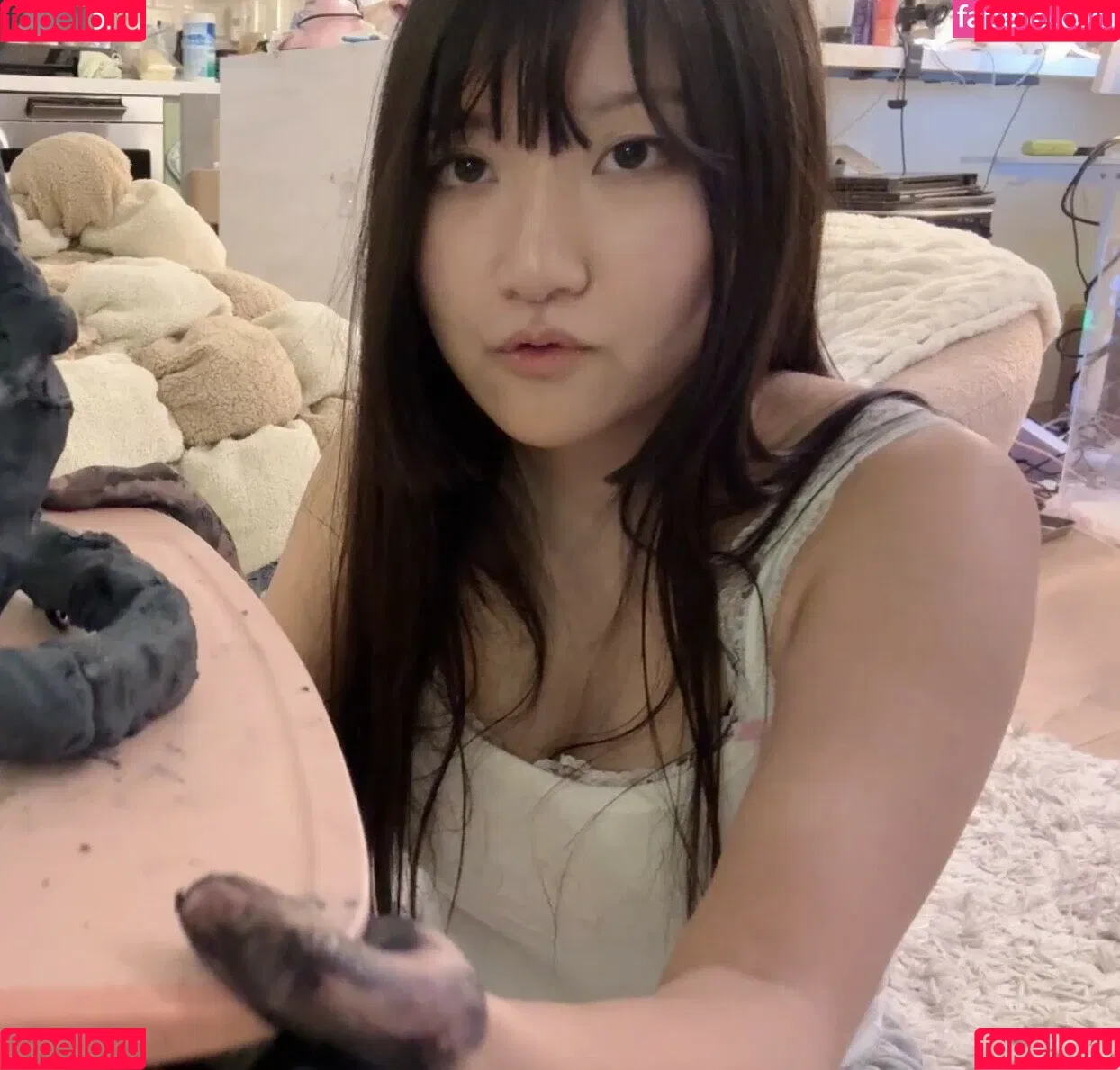 AriaSaki / simplyjustaria Onlyfans Photo Gallery 