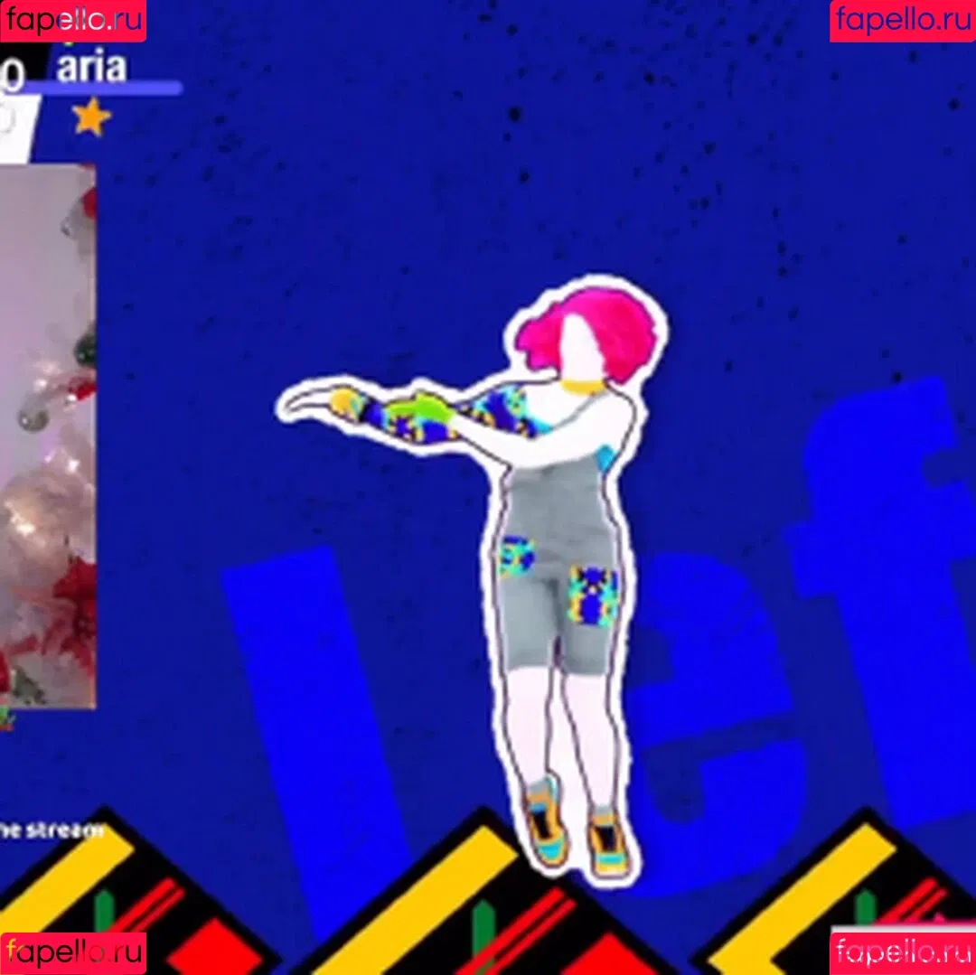 AriaSaki / simplyjustaria Onlyfans Photo Gallery 